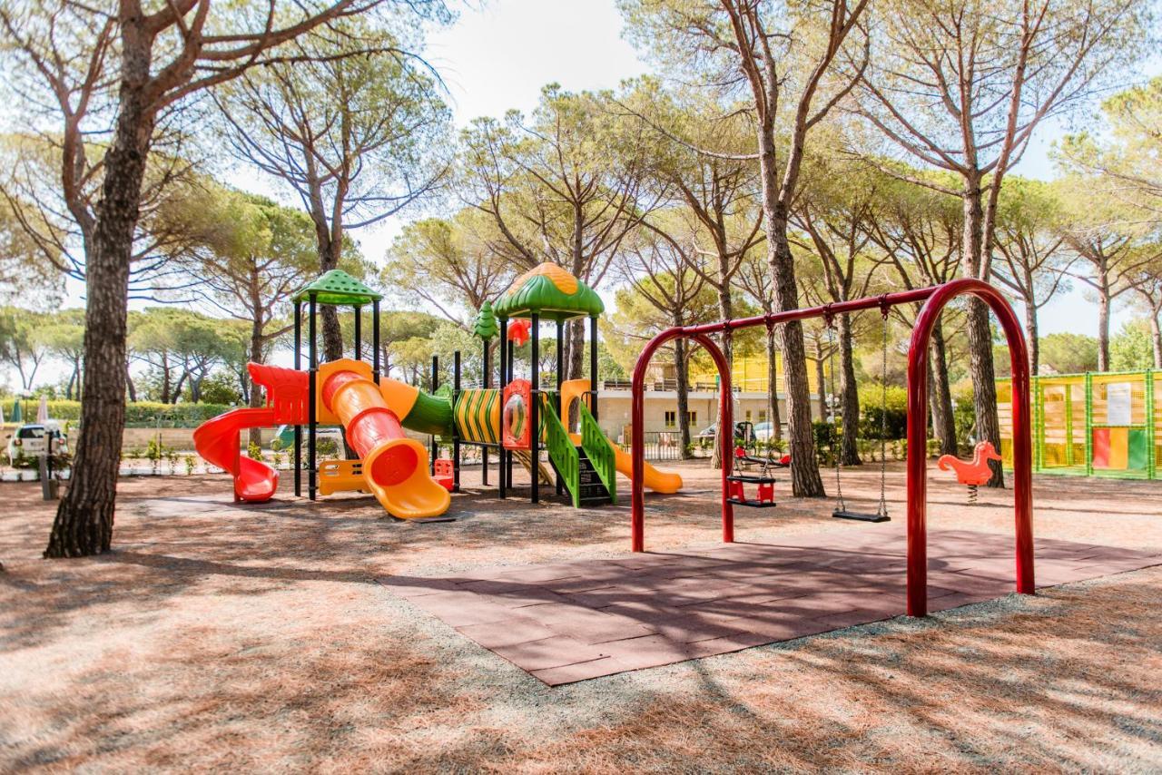 Camping Arcobaleno Marina Di Bibbona Eksteriør billede